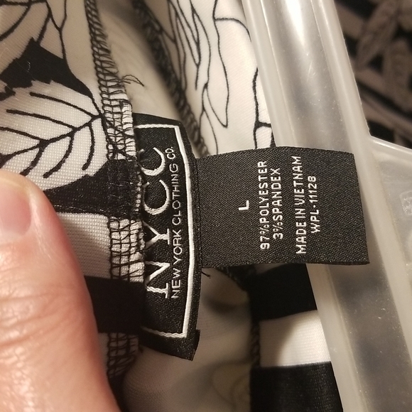 Rose Striped Pencil Skirt - Picture 3 of 3